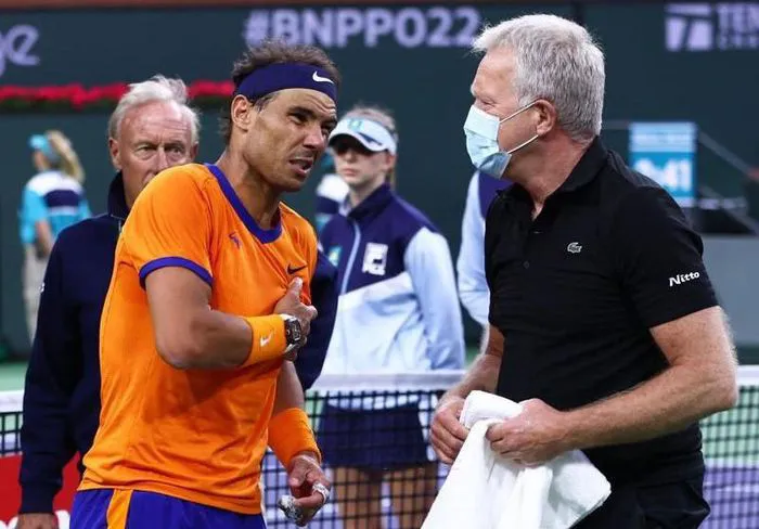 Rafael Nadal bị nứt xương sườn, bỏ lỡ nhiều giải đấu quan trọng - Ảnh 1. Rafael Nadal bị nứt xương sườn, bỏ lỡ nhiều giải đấu quan trọng - Ảnh 1.