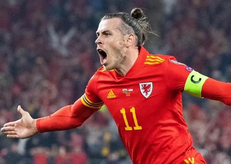 Gareth Bale được báo chí Tây Ban Nha ngợi ca sau màn trình diễn chói sáng trong màu áo ĐT Xứ Wales - Ảnh 1. Gareth Bale được báo chí Tây Ban Nha ngợi ca sau màn trình diễn chói sáng trong màu áo ĐT Xứ Wales - Ảnh 1.