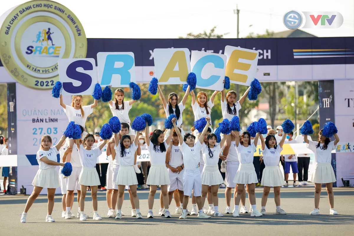 ẢNH: Ngày sôi động tại giải chạy S-Race 2022 Quảng Nam - Ảnh 1. ẢNH: Ngày sôi động tại giải chạy S-Race 2022 Quảng Nam - Ảnh 1.