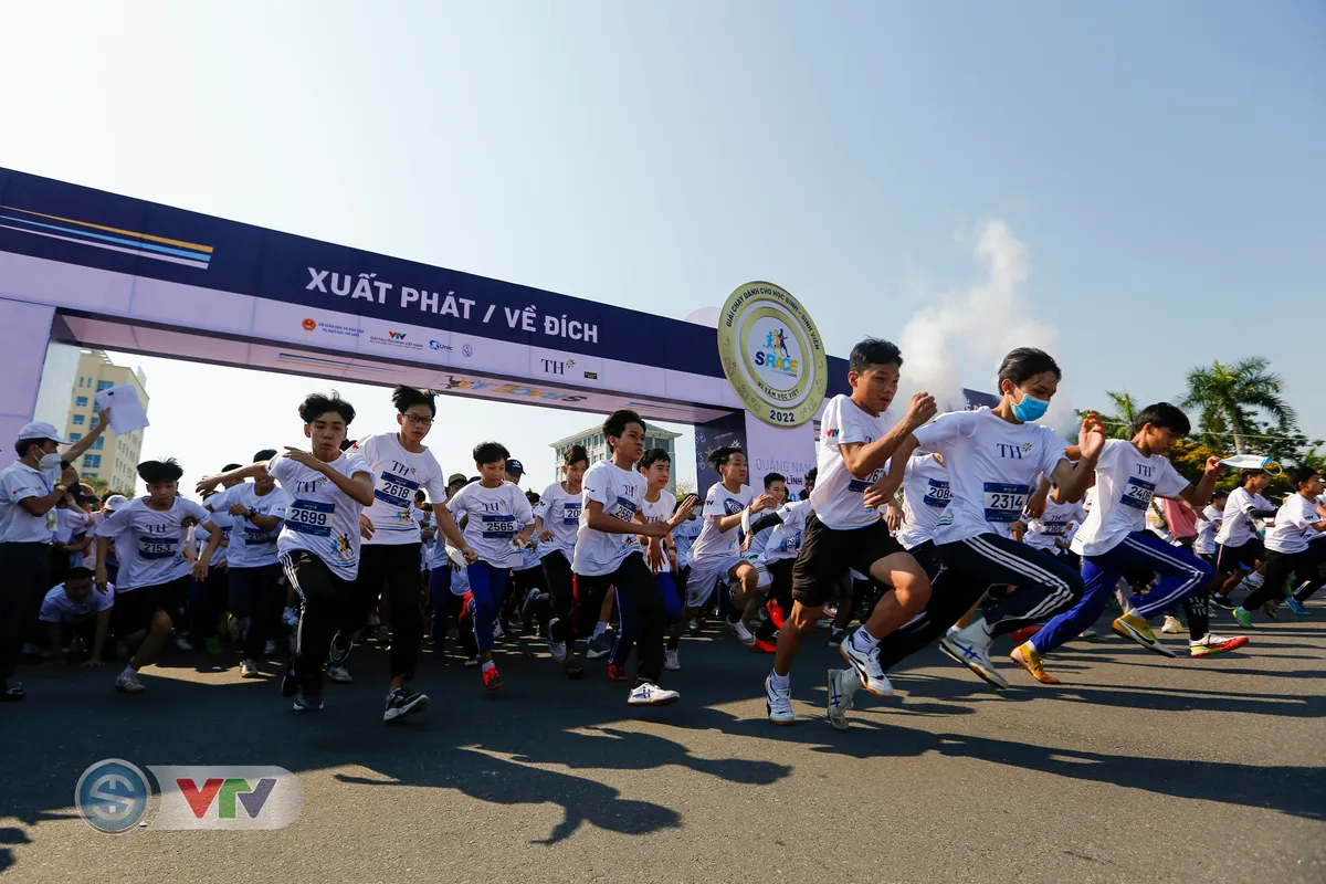 ẢNH: Ngày sôi động tại giải chạy S-Race 2022 Quảng Nam - Ảnh 7. ẢNH: Ngày sôi động tại giải chạy S-Race 2022 Quảng Nam - Ảnh 7.