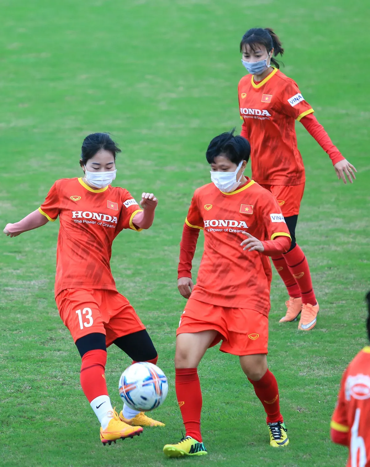 Đội tuyển Nữ Quốc gia tập trung, hướng đến các nhiệm vụ quan trọng trong năm 2022 - Ảnh 3.