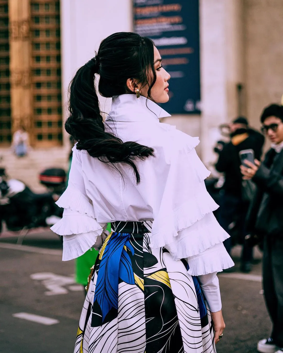 Hoa hậu Lương Thuỳ Linh, Á hậu Phương Anh “lên đồ” dự Paris Fashion Week - Ảnh 6.