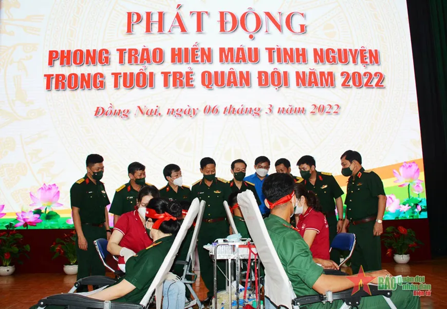 Phát động phong trào hiến máu tình nguyện trong tuổi trẻ quân đội - Ảnh 3.