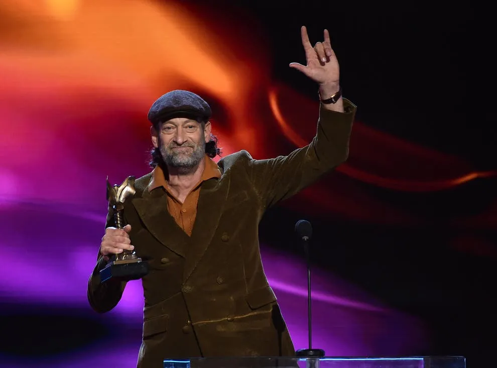 Maggie Gyllenhaal chiến thắng giải Đạo diễn xuất sắc nhất của Film Independent Spirit Awards lần thứ 37 - Ảnh 1.