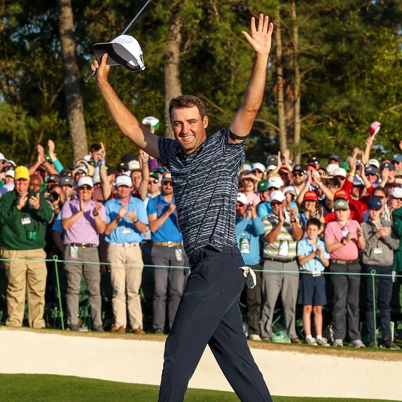 Scottie Scheffler xuất sắc vô địch The Masters 2022 - Ảnh 3. Scottie Scheffler xuất sắc vô địch The Masters 2022 - Ảnh 3.