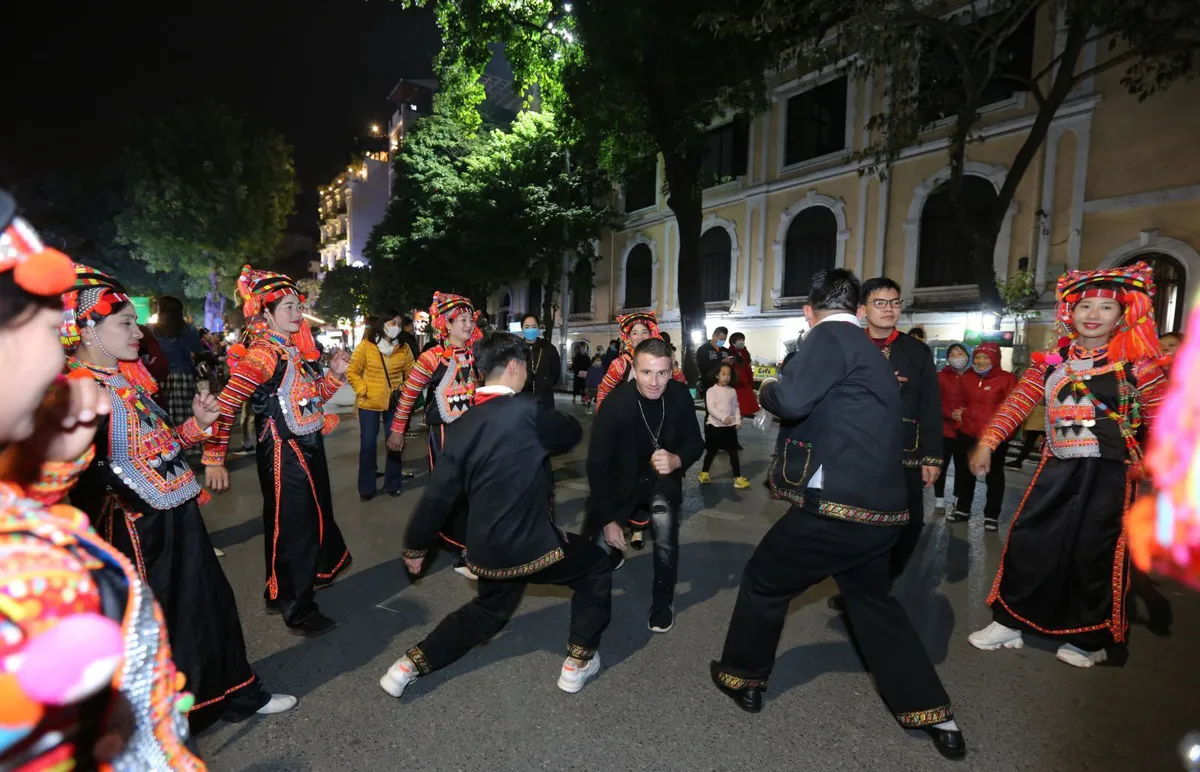 Lễ hội đường phố lớn nhất Tây Bắc diễn ra vào 15/4 - Ảnh 4. Lễ hội đường phố lớn nhất Tây Bắc diễn ra vào 15/4 - Ảnh 4.