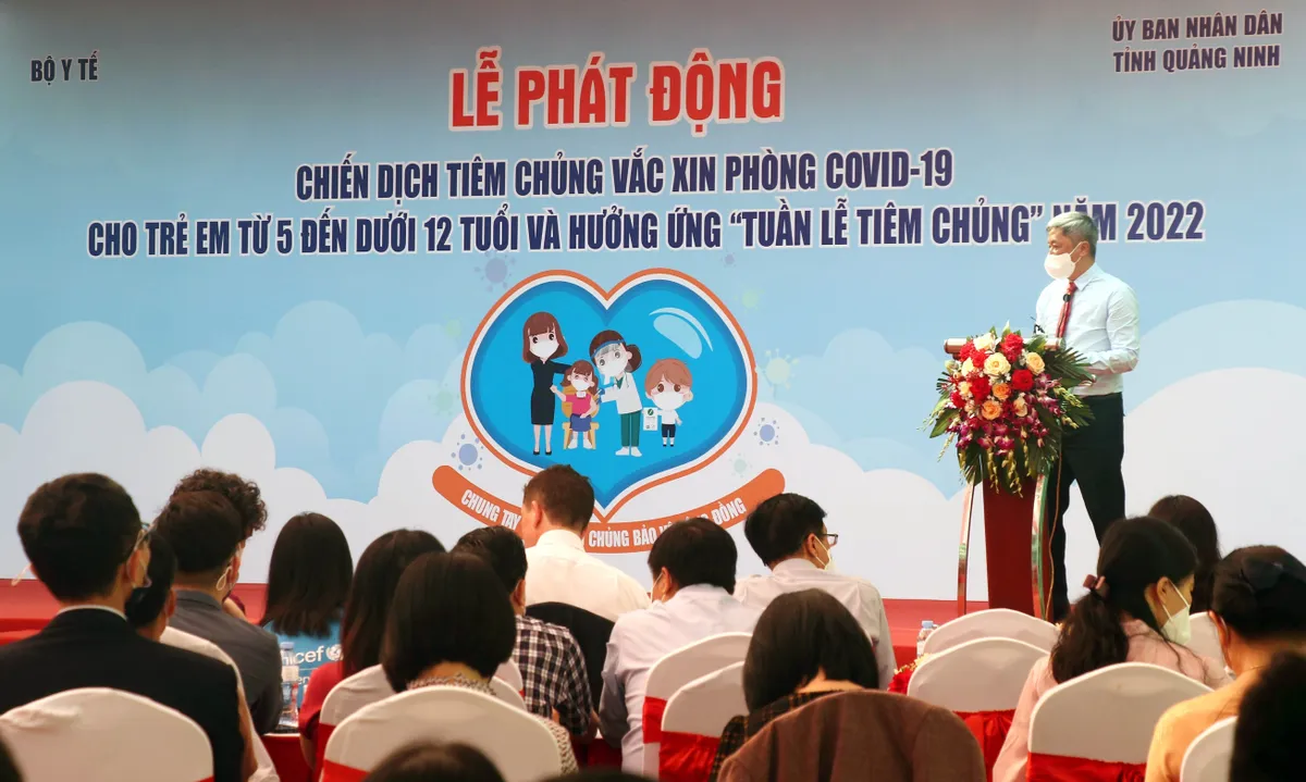 Địa phương đầu tiên tiêm vaccine COVID-19 cho trẻ: Tiêm cho học sinh lớp 6 rồi hạ thấp dần độ tuổi - Ảnh 1.