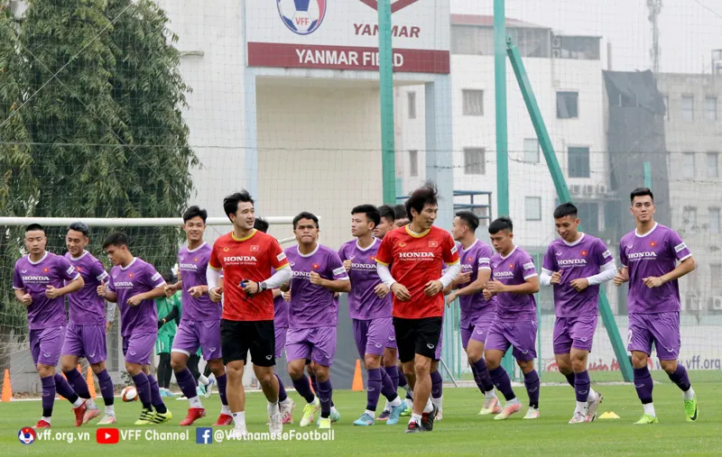 Quyền Chủ tịch VFF Trần Quốc Tuấn gặp gỡ và động viên ĐT U23 Việt Nam - Ảnh 6.
