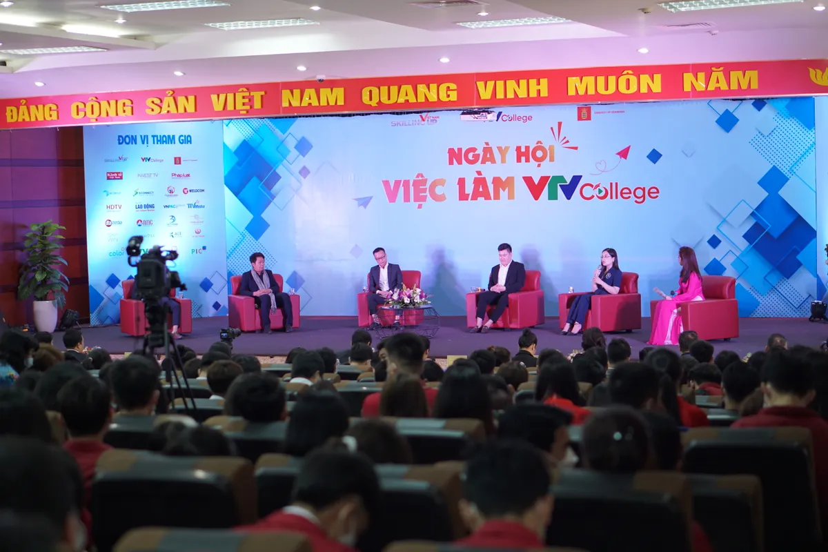 Trường Cao đẳng Truyền hình: Ngày hội việc làm, hướng nghiệp năm 2022 - Ảnh 2.