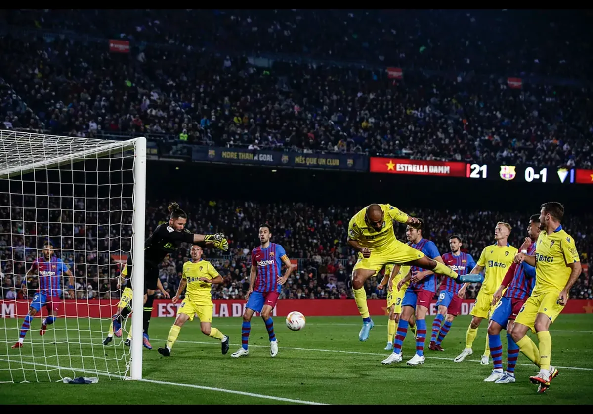 Barcelona để thua đội xếp thứ 16 La Liga tr&ecirc;n s&acirc;n nh&agrave; - Ảnh 1.