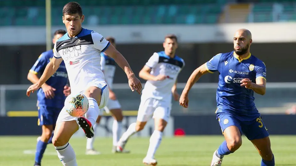 Napoli chia điểm tiếc nuối trước AS Roma - Ảnh 3.