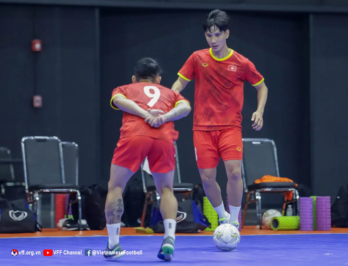 ĐT Futsal Việt Nam gia nhập hoạt động chính thức tại Giải Futsal Vô địch Đông Nam Á 2022 - Ảnh 2. ĐT Futsal Việt Nam gia nhập hoạt động chính thức tại Giải Futsal Vô địch Đông Nam Á 2022 - Ảnh 2.