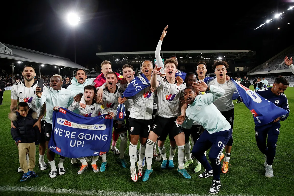 Fulham chính thức trở lại Ngoại hạng Anh - Ảnh 1. Fulham chính thức trở lại Ngoại hạng Anh - Ảnh 1.