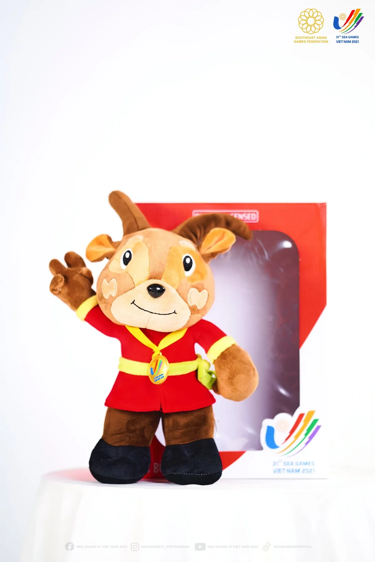 ẢNH: Sao La – linh vật SEA Games 31 ra mắt người hâm mộ phiên bản thú nhồi bông - Ảnh 8.