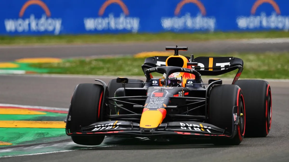 Max Verstappen về nhất ở cuộc đua nước r&uacute;t GP Emilia Romagna - Ảnh 1.
