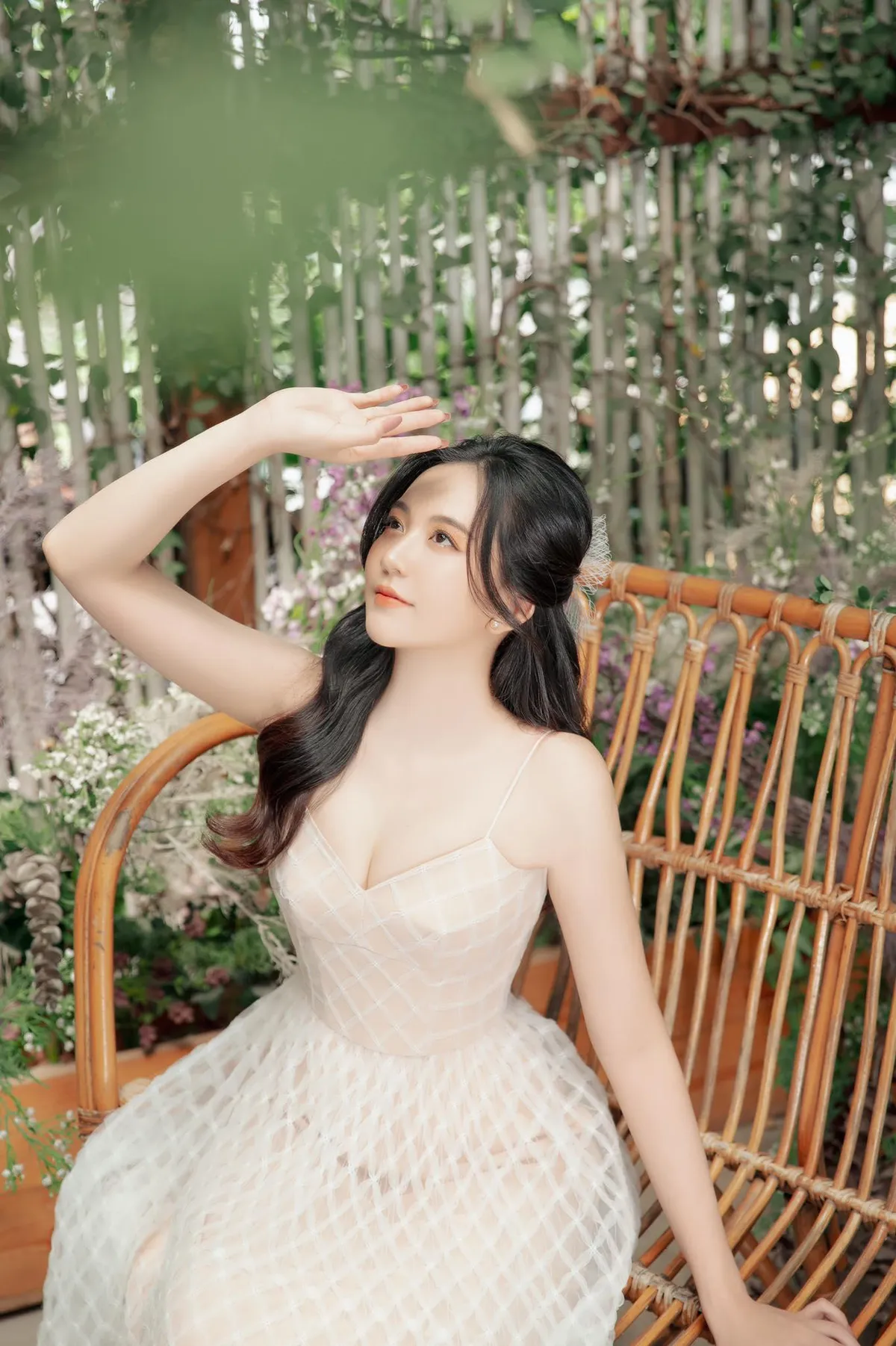 Người đẹp Miss World Vietnam Trần Mỹ Ngọc tiết lộ &yacute; định lấn s&acirc;n l&agrave;m MC - Ảnh 4.