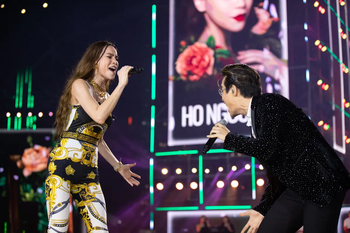 Đại nhạc hội Light Up Viet Nam do VPBank tổ chức b&ugrave;ng nổ với 3 triệu lượt xem livestream - Ảnh 12.