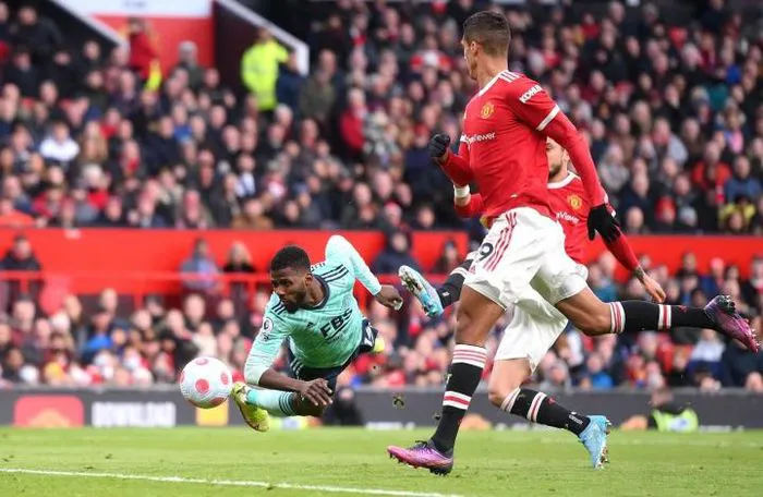 Vắng Ronaldo, Manchester United hòa thất vọng trước Leicester - Ảnh 2. Vắng Ronaldo, Manchester United hòa thất vọng trước Leicester - Ảnh 2.