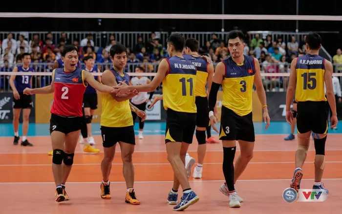 SEA Games 31: ĐT bóng chuyền nam và nữ Việt Nam tập huấn ngắn ngày - Ảnh 1. SEA Games 31: ĐT bóng chuyền nam và nữ Việt Nam tập huấn ngắn ngày - Ảnh 1.
