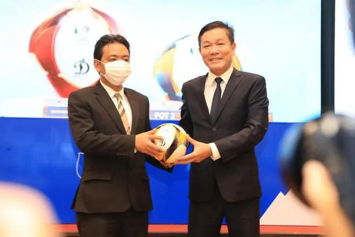 Bóng thi đấu chính thức SEA Games 31 lộ diện - Ảnh 2. Bóng thi đấu chính thức SEA Games 31 lộ diện - Ảnh 2.