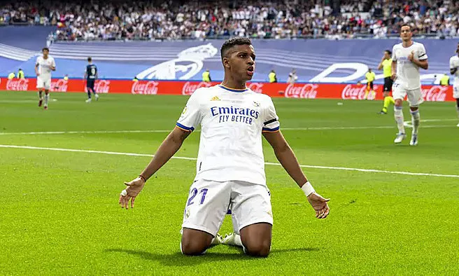 Real Madrid lần thứ 35 vô địch La Liga - Ảnh 2. Real Madrid lần thứ 35 vô địch La Liga - Ảnh 2.