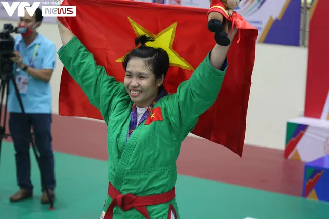 SEA Games 31: Những hình ảnh ấn tượng trong ngày thi đấu 13/5 - Ảnh 6. SEA Games 31: Những hình ảnh ấn tượng trong ngày thi đấu 13/5 - Ảnh 6.