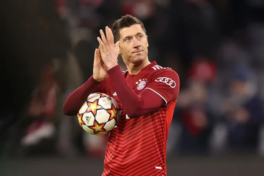 Lewandowski tuyên bố chia tay Bayern Munich - Ảnh 1. Lewandowski tuyên bố chia tay Bayern Munich - Ảnh 1.