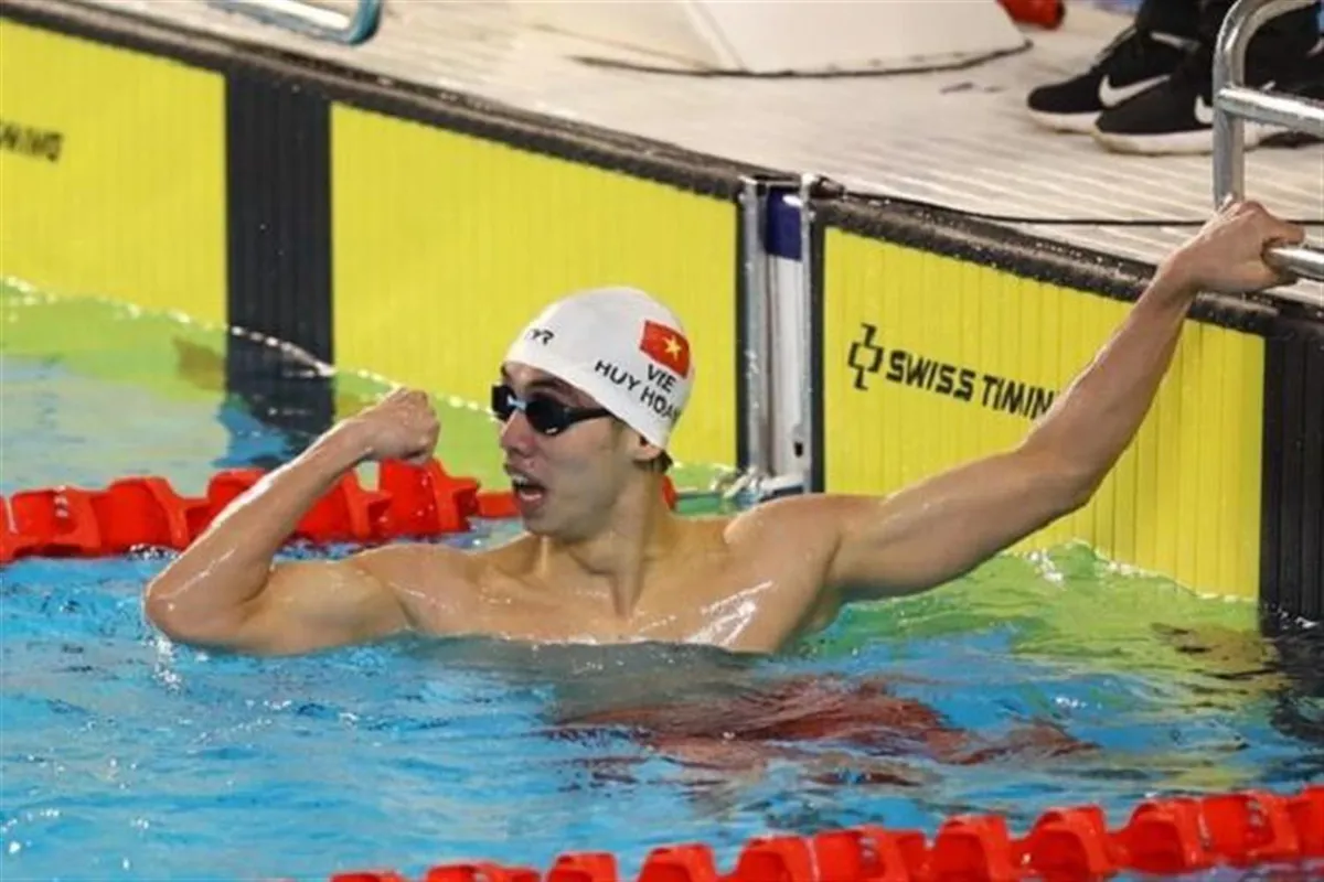 Nguyễn Huy Hoàng phá kỷ lục SEA Games, Hưng Nguyên giành HCV thứ 6 cho bơi Việt Nam - Ảnh 1. Nguyễn Huy Hoàng phá kỷ lục SEA Games, Hưng Nguyên giành HCV thứ 6 cho bơi Việt Nam - Ảnh 1.