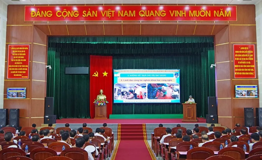 Đảng ủy Vùng 2 Hải quân tổng kết về lãnh đạo công tác kỹ thuật trong tình hình mới - Ảnh 1.