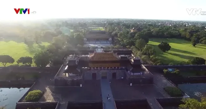 Giải m&atilde; cuộc sống: B&iacute; ẩn sau Kinh th&agrave;nh Huế - Ảnh 2.