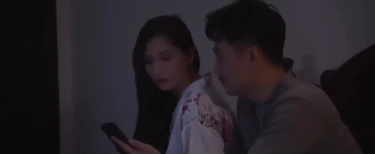 Chồng cũ, vợ cũ, người y&ecirc;u cũ - Tập 9: Việt khen Vũ b&oacute;ng s&aacute;ng trước mặt Giang - Ảnh 3.