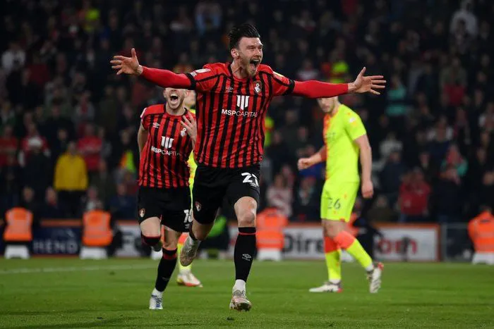 Giành ngôi Á quân giải Hạng Nhất, Bournemouth trở lại Premier League - Ảnh 1. Giành ngôi Á quân giải Hạng Nhất, Bournemouth trở lại Premier League - Ảnh 1.