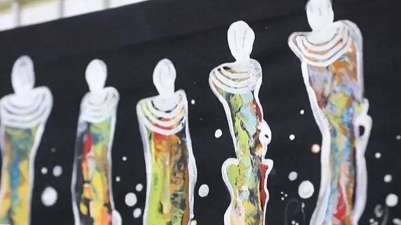 Chế tạo m&agrave;u vẽ từ nguy&ecirc;n liệu tự nhi&ecirc;n - Ảnh 1.