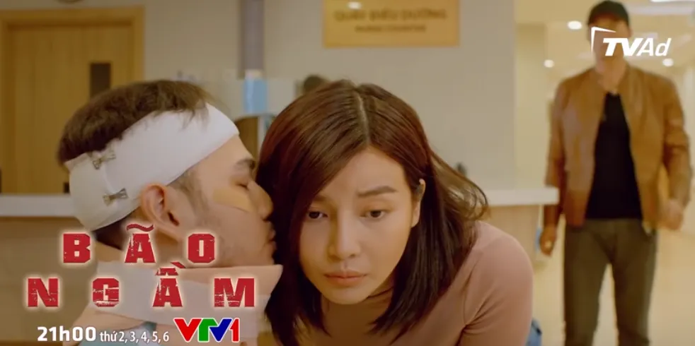Bão ngầm - Tập 52: Hải Triều say rượu làm điều có lỗi với Hạ Lam - Ảnh 2.