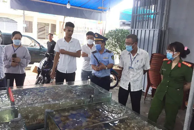 Tranh cãi vụ việc bữa ăn hải sản hơn 42 triệu đồng đã được xử lý xong - Ảnh 2.