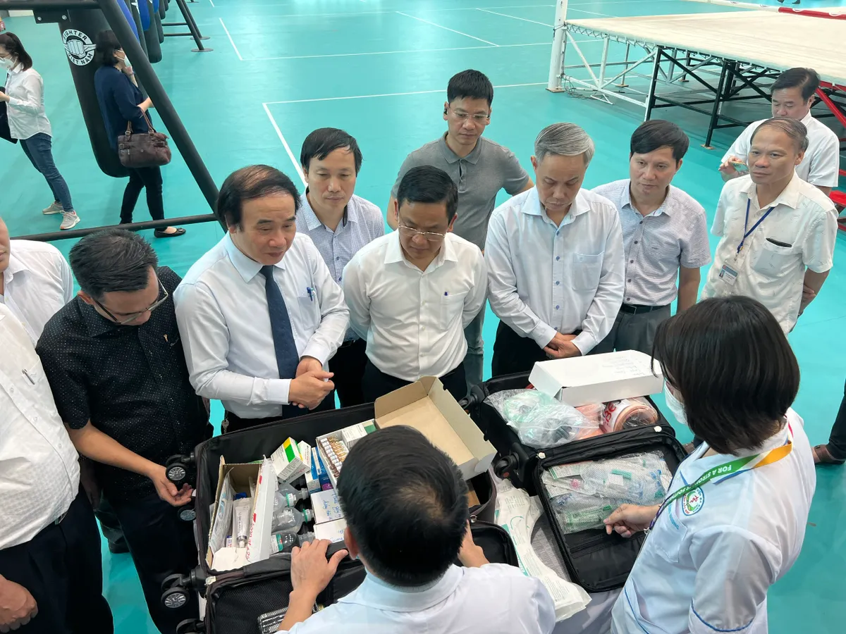 Kiểm tra công tác y tế phục vụ SEA Games 31 - Ảnh 2. Kiểm tra công tác y tế phục vụ SEA Games 31 - Ảnh 2.