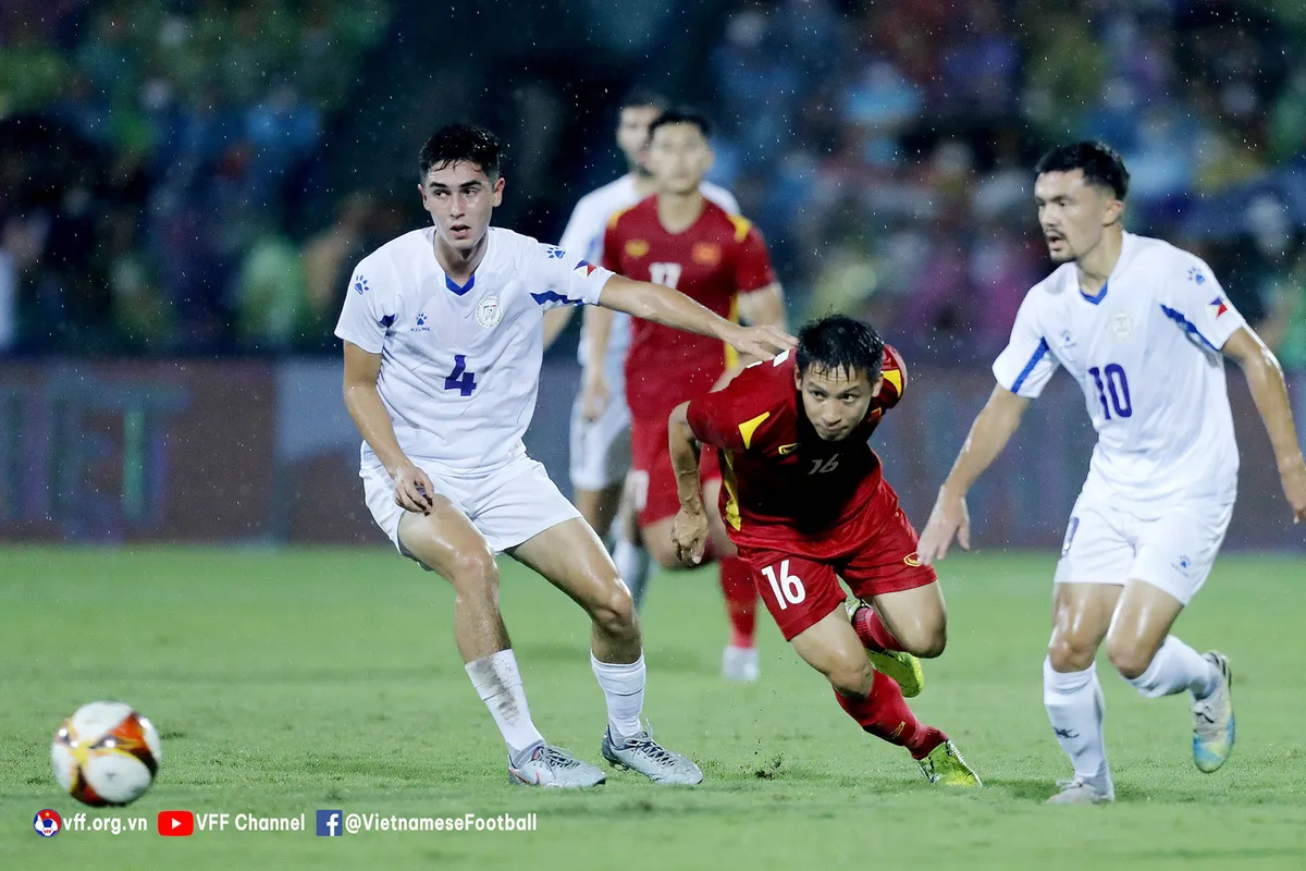 Phung phí cơ hội, U23 Việt Nam chia điểm với U23 Philippines - Ảnh 2. Phung phí cơ hội, U23 Việt Nam chia điểm với U23 Philippines - Ảnh 2.