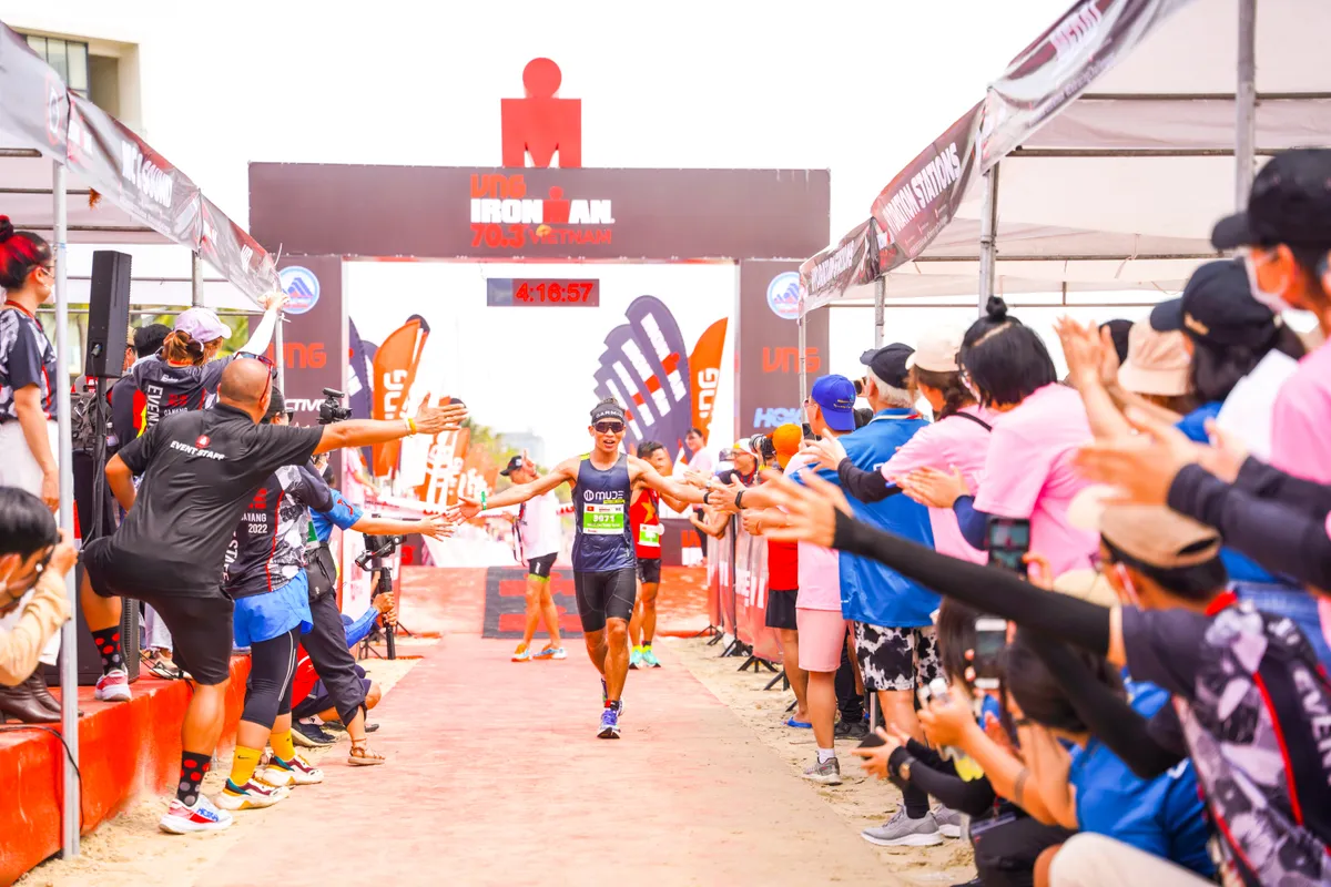 Gần 1.500 “người sắt” thi đấu tại VNG IRONMAN 70.3 Việt Nam - Ảnh 13.