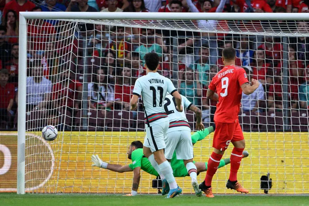 UEFA Nations League: Bồ Đào Nha thua sốc đội bét bảng - Ảnh 1. UEFA Nations League: Bồ Đào Nha thua sốc đội bét bảng - Ảnh 1.