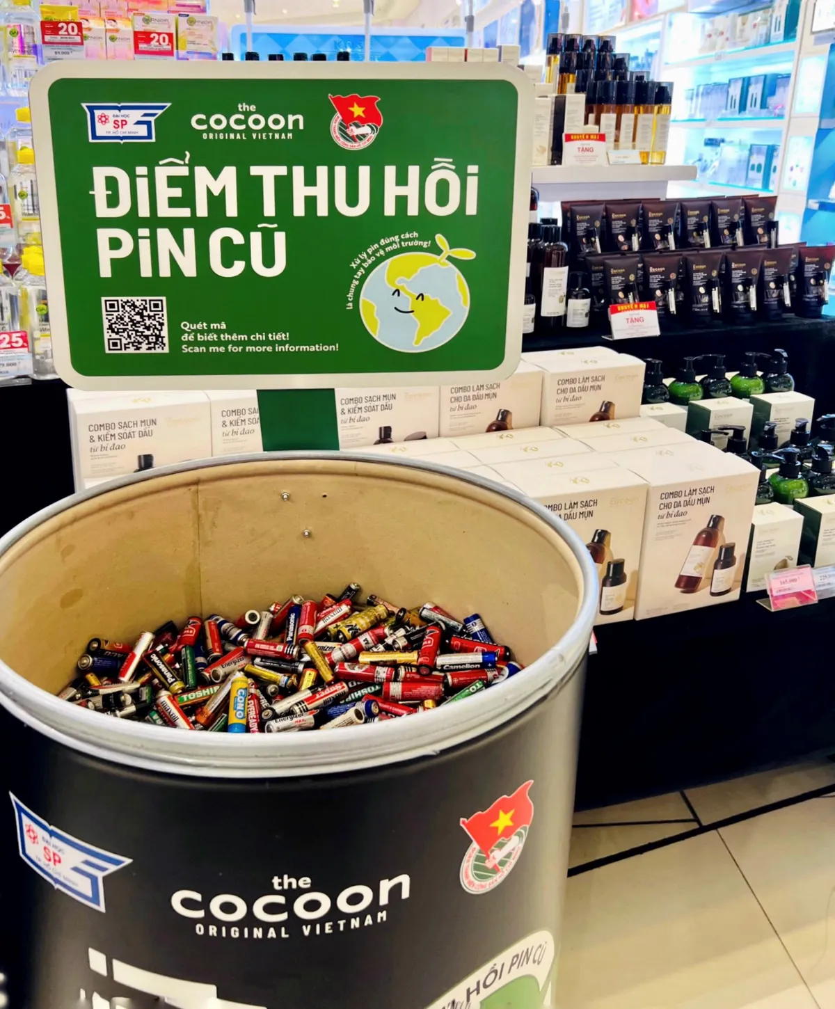 Mỹ phẩm Cocoon thu hồi hơn 2,5 tấn pin cũ vì môi trường - Ảnh 2.