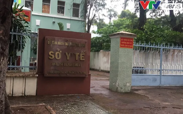 Tr&agrave; Vinh: Nhiều điểm chưa minh bạch trong bổ nhiệm, quản l&yacute; c&aacute;n bộ y tế - Ảnh 2.