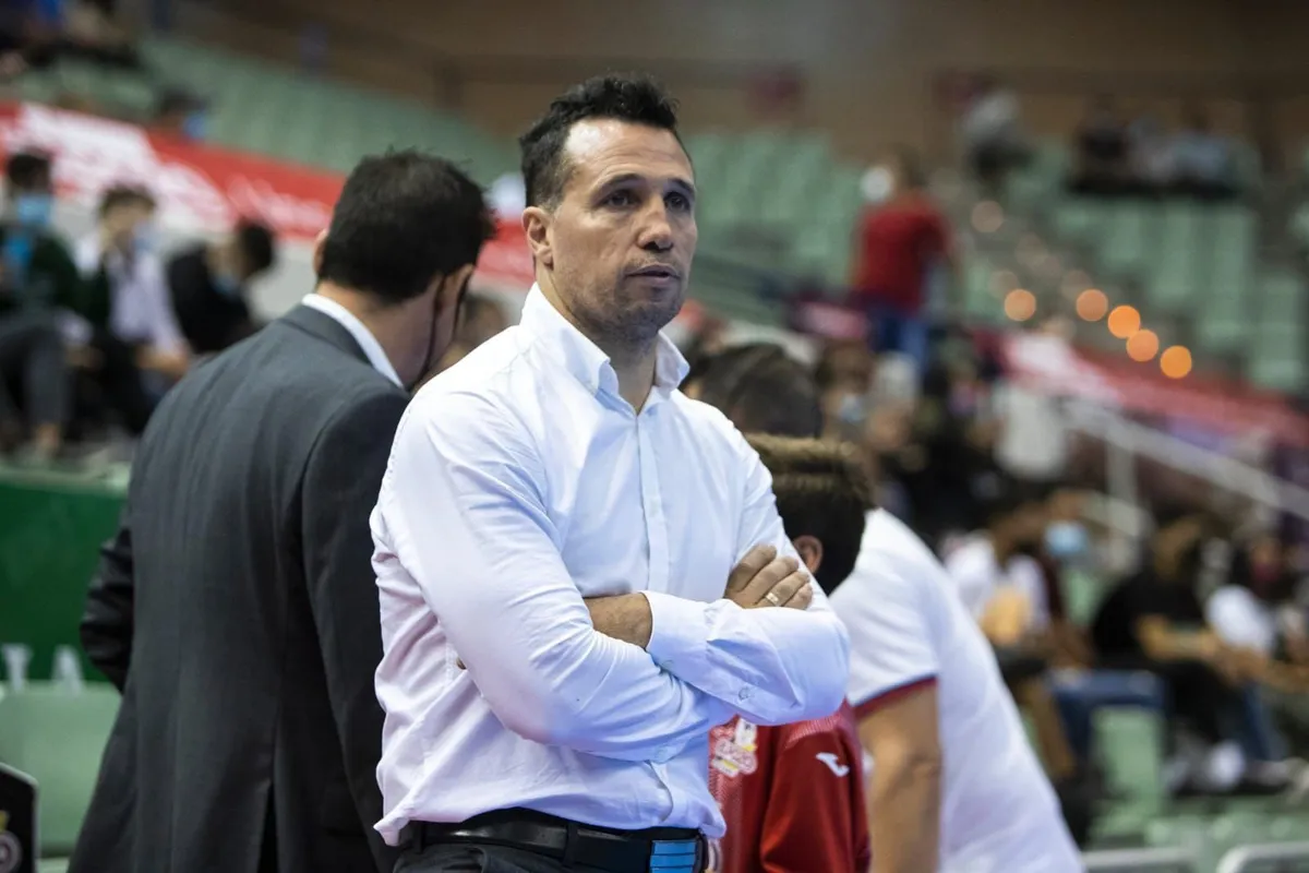 Huấn luyện vi&ecirc;n từng gi&uacute;p Argentina v&ocirc; địch Futsal World Cup sẽ dẫn dắt Việt Nam cho tới năm 2024 - Ảnh 1.