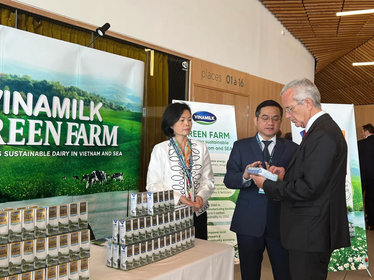 M&ocirc; h&igrave;nh ph&aacute;t triển bền vững Vinamilk Green Farm được chia sẻ tại Hội nghị sữa to&agrave;n cầu - Ảnh 2.