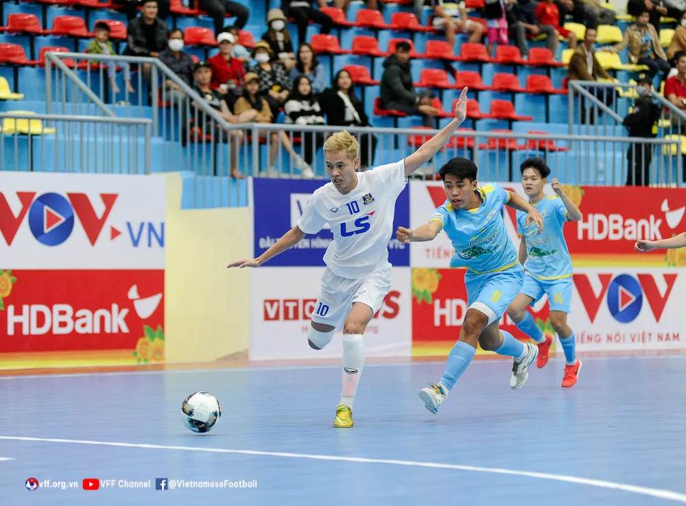 Sahako FC giữ vững ngôi đầu bảng | Vòng 4 giải futsal VĐQG 2022 - Ảnh 2. Sahako FC giữ vững ngôi đầu bảng | Vòng 4 giải futsal VĐQG 2022 - Ảnh 2.