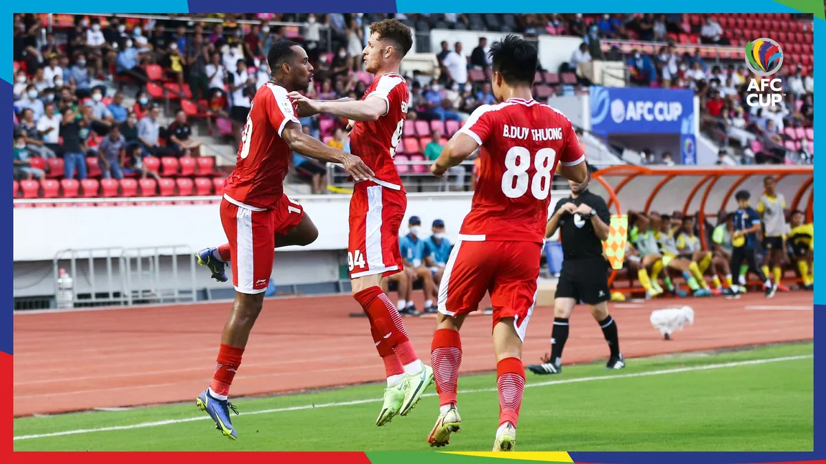 Paulo Pedro lập hat-trick, Viettel ngược dòng thắng đậm Young Elephants FC - Ảnh 2.