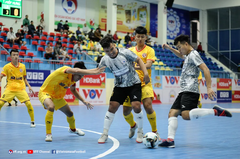 Vòng 5 giải futsal VĐQG 2022 (ngày 24/6): Sahako bị chia điểm, Tân Hiệp Hưng thắng trận đầu tiên - Ảnh 3. Vòng 5 giải futsal VĐQG 2022 (ngày 24/6): Sahako bị chia điểm, Tân Hiệp Hưng thắng trận đầu tiên - Ảnh 3.