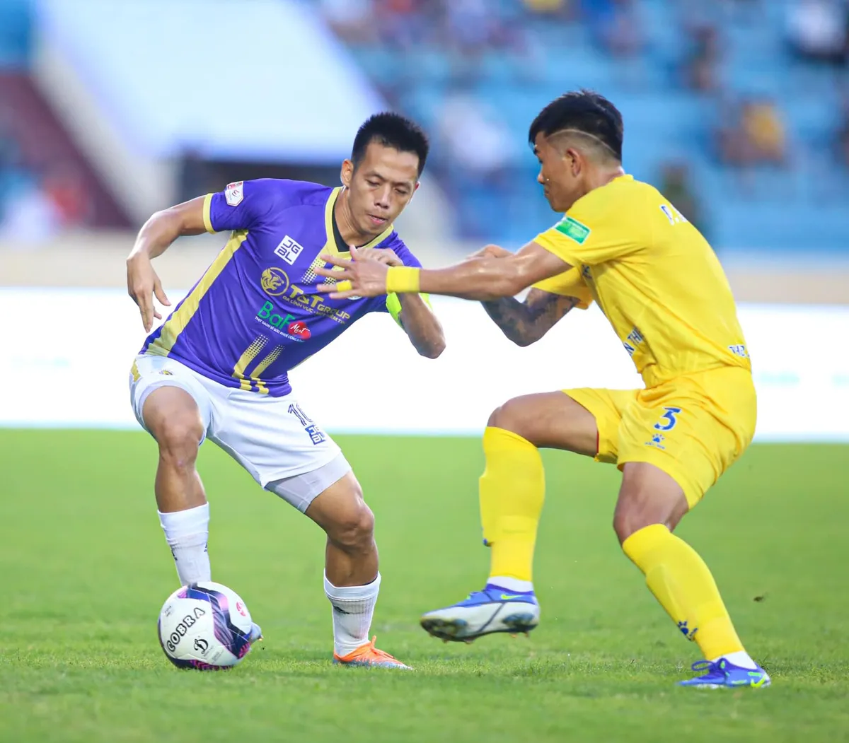 Highlights V.League 2022: CLB Hà Nội chia điểm CLB Nam Định trên sân Thiên Trường - Ảnh 1. Highlights V.League 2022: CLB Hà Nội chia điểm CLB Nam Định trên sân Thiên Trường - Ảnh 1.