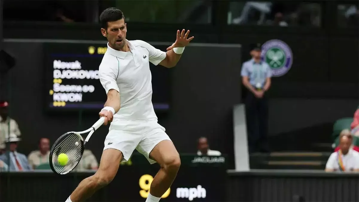 Djokovic cần 4 set để vượt qua vòng 1 Wimbledon - Ảnh 1. Djokovic cần 4 set để vượt qua vòng 1 Wimbledon - Ảnh 1.