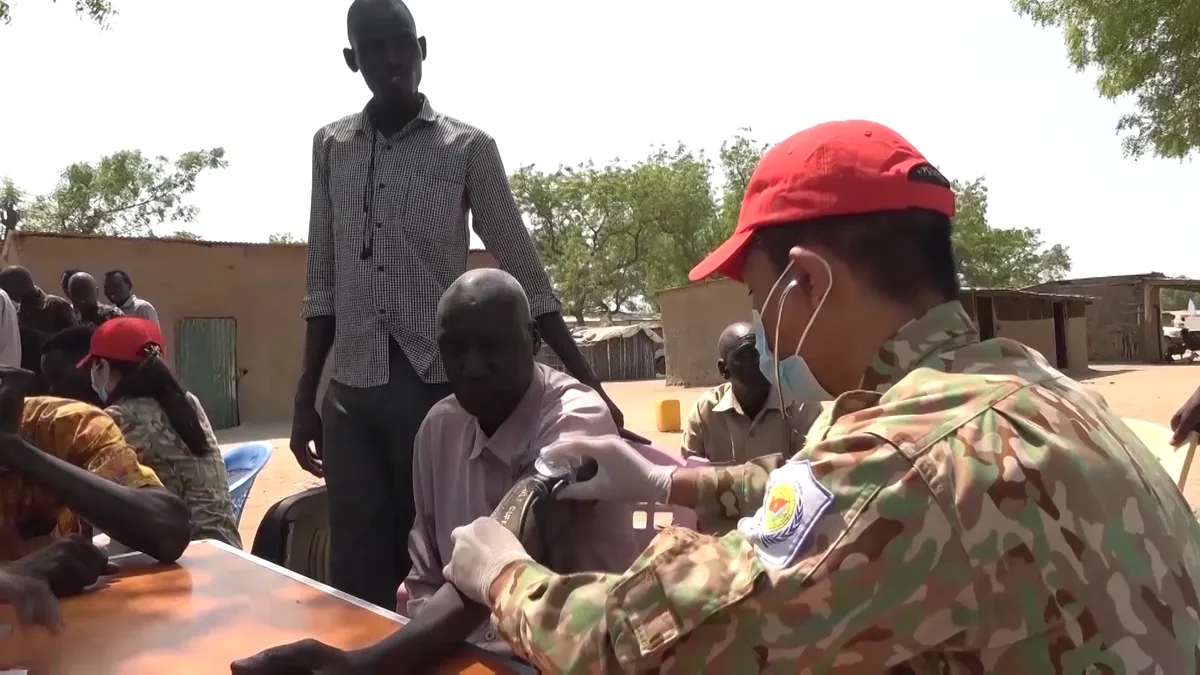 Tuy&ecirc;n dương Bệnh viện d&atilde; chiến ho&agrave;n th&agrave;nh xuất sắc nhiệm vụ tại Nam Sudan - Ảnh 1.