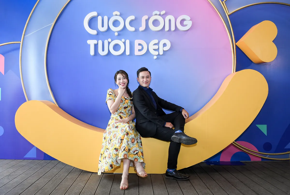 Á hậu Phương Nga cô đơn giữa dàn MC chuẩn bỉm sữa - Ảnh 21. Á hậu Phương Nga cô đơn giữa dàn MC chuẩn bỉm sữa - Ảnh 21.